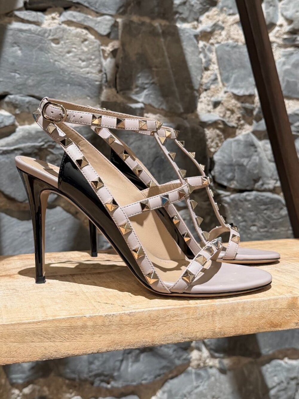 Valentino Garavani Poudre Patent Leather Rockstud Heeled Sandals